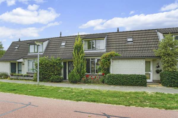 Woning W. Kromhoutpad 8 Almere