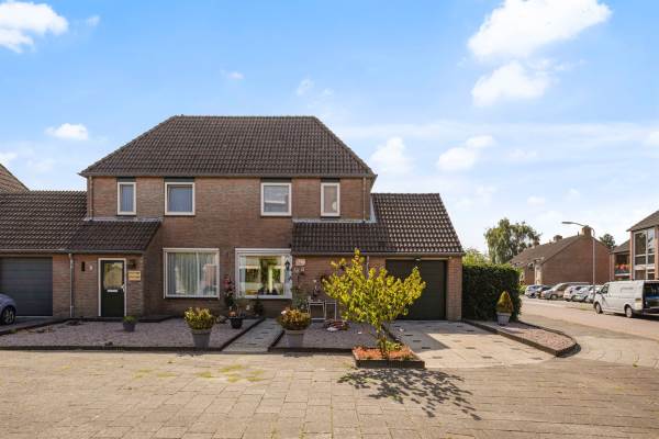 Woning Groningenlaan 30 Lage Zwaluwe