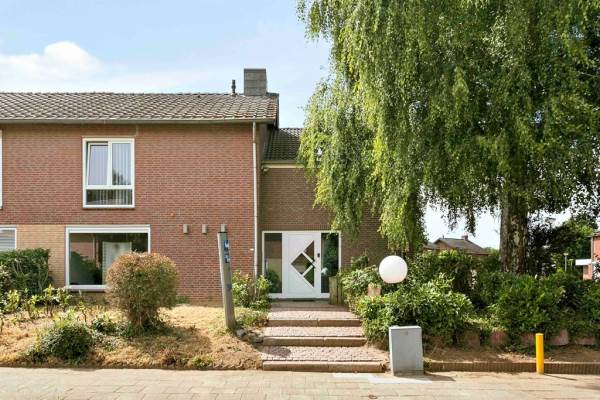 Woning Henri Dunantstraat 30 Ulestraten