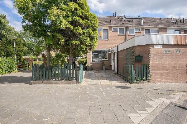 Woning Kikkerveen 424 Spijkenisse
