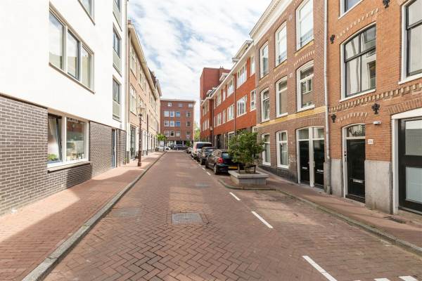 Woning Douwes Dekkerstraat 28HS Amsterdam