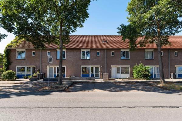 Woning Van Garderenstraat 18 Purmerend