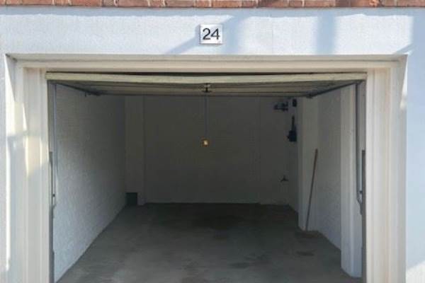 Garage Lou Jansenplein 24 Amsterdam