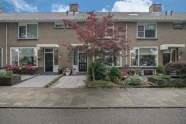 Woning Veldbloemweg 63 ALPHEN AAN DEN RIJN
