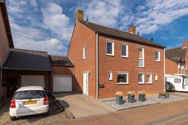 Woning Schoolstraat 12 Nieuwstadt