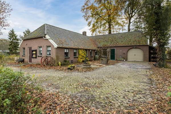 Woning Carstenswijk 139 Elim