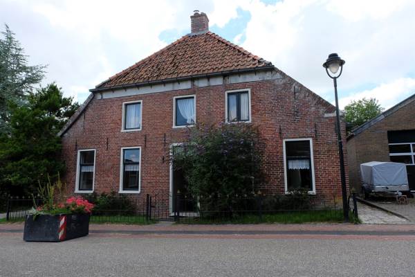 Woning Baron van Asbeckweg 23 Warfhuizen