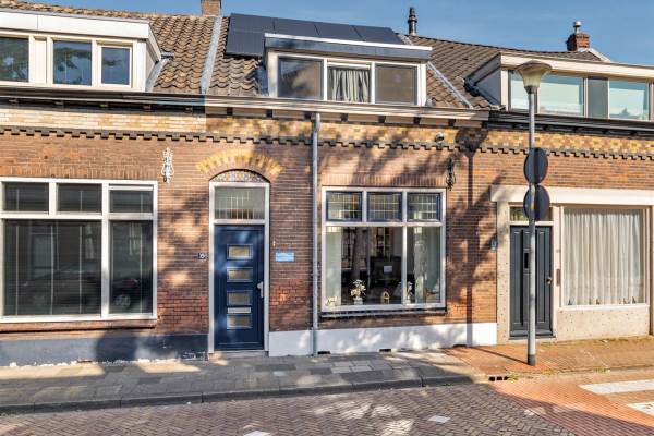 Woning Voor de Kijkuit 35 Tiel