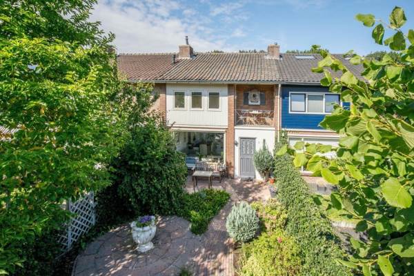 Woning Middenlaan 27 Harderwijk