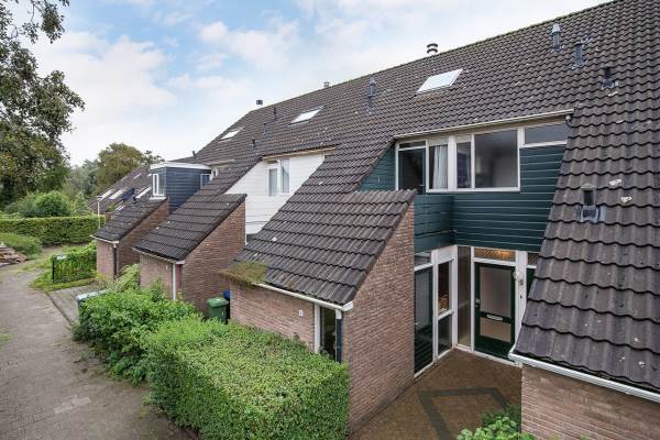 Woning Zandbeek 4 ZAANDAM