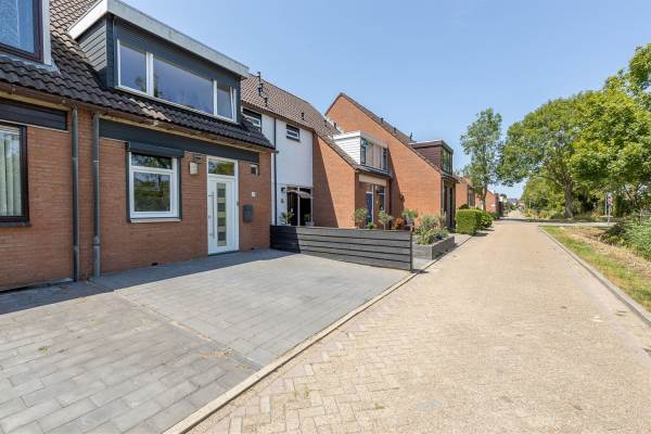 Woning Doornenburg 19 Vlissingen