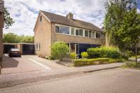 Woning Dokter Posthumuslaan 14 Eenrum