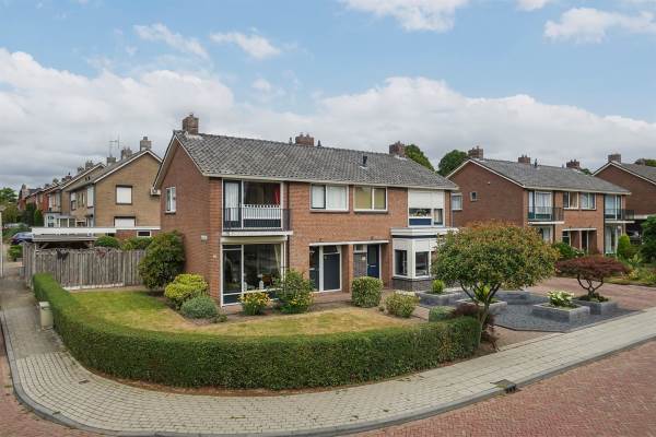 Woning Waardenborchstraat 28 Holten