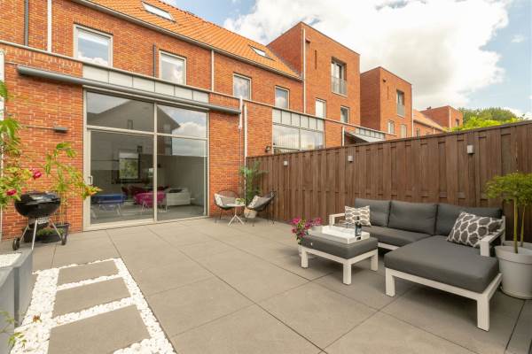 Woning Van der Duijn van Maasdamweg 28 Rotterdam