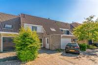 Woning Bloemgaarde 79 Castricum
