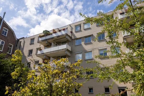 Woning Voorschoterlaan 162 Rotterdam