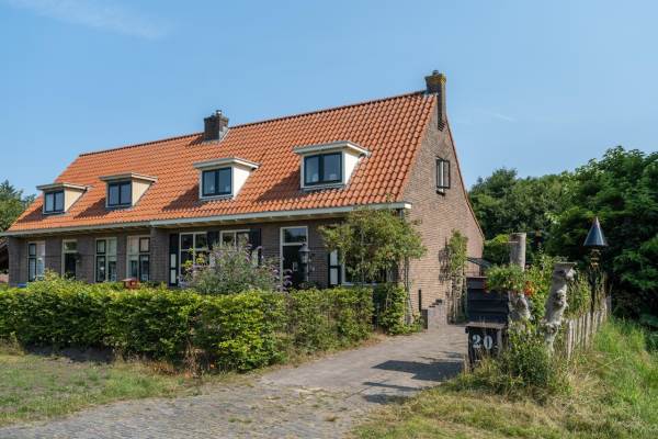 Woning Meidoornlaan 20 VEENHUIZEN