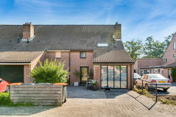 Woning Kerketuin 110 Zwaag