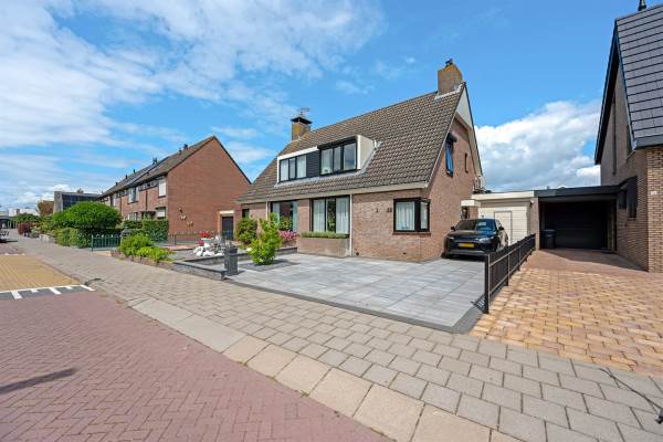 Woning Graaf Albrechtstraat 32 Nieuwerbrug aan den Rijn
