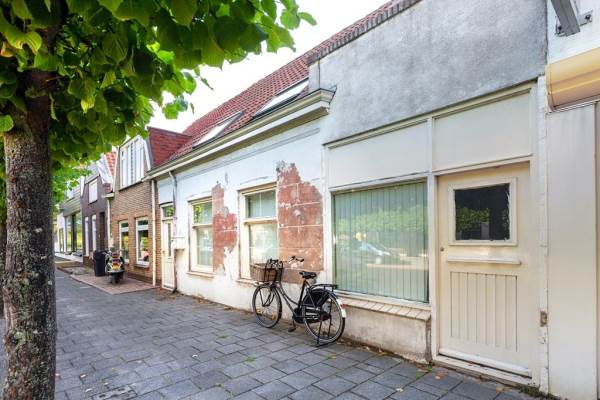 Woning Voorstraat 7 STELLENDAM