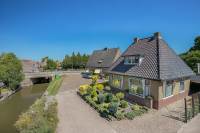 Woning van Camminghaweg 8 Arum