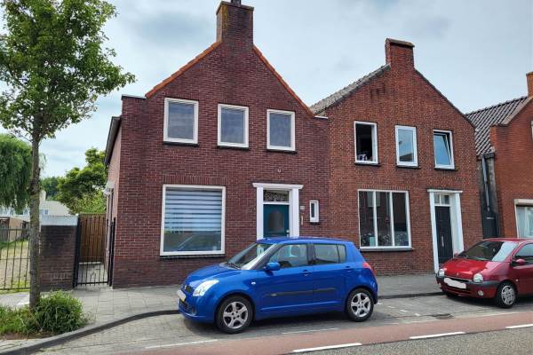 Woning Burgerhoutsestraat 98 Roosendaal