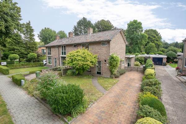 Woning Oude Roswinkelerweg 6 Emmen