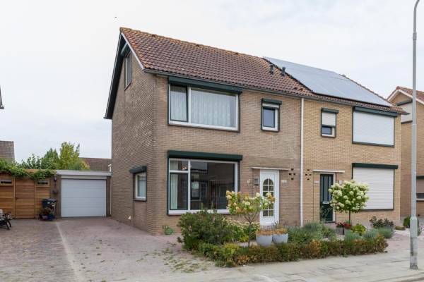 Woning Nieukerckestraat 103 Krabbendijke