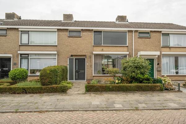 Woning Begoniastraat 29 Oud-Beijerland