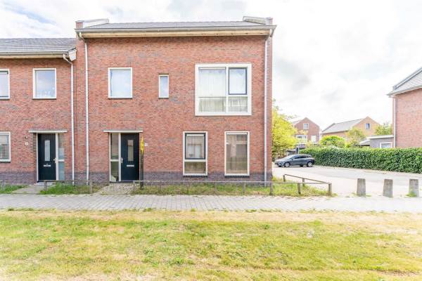 Woning Sjorsstraat 14 Almere