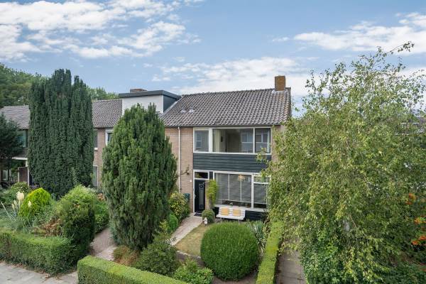 Woning Zalmsteek 1 Hoogvliet Rotterdam