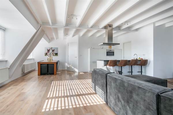 Woning Rijksstraatweg 54b Hellevoetsluis
