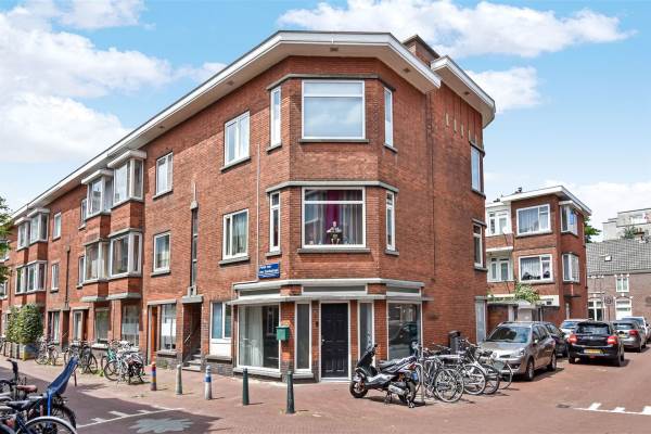 Woning Pieter van den Zandestraat 1 Den Haag