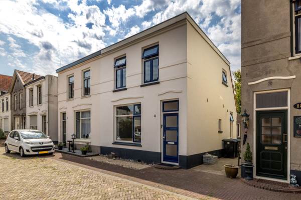 Woning Julianaplein 19 Tolkamer