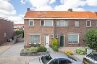 Woning Vrijlandtstraat 91 Pernis Rotterdam