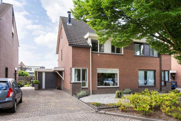 Woning Brakelhof 14 Angeren