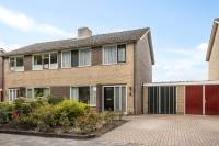 Woning J F Kennedylaan 27 Uithuizen