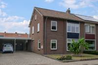 Woning Deken van der Waardenlaan 18 Almelo