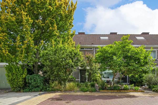 Woning Prof Ten Doesschatestraat 137-137 A HEEMSKERK