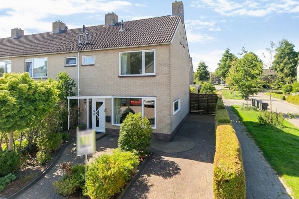 Woning Grovestins 2 Stiens