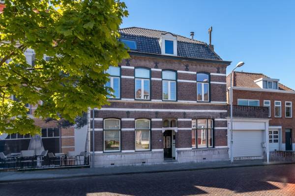 Woning Stationsstraat 25 Sas van Gent