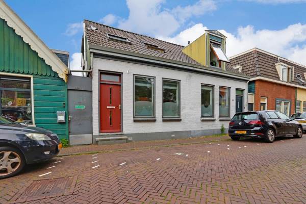 Woning Zuiddijk 194 ZAANDAM
