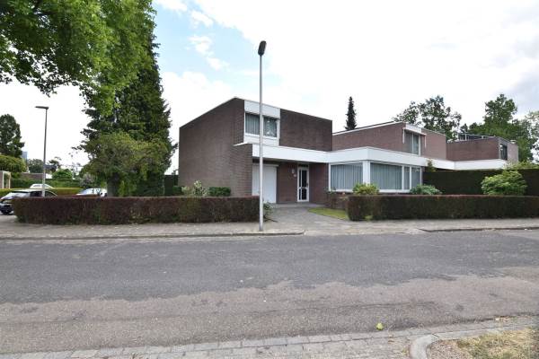 Woning Zuster Xavier Nolenslaan 11 Heerlen