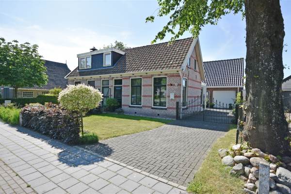 Woning Rijksstraatweg 144 Hurdegaryp