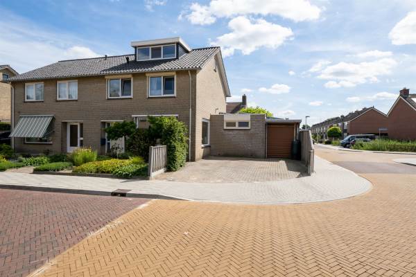 Woning Van Stolberglaan 38 Vroomshoop