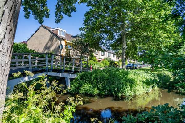 Woning Strauszplantsoen 22 Voorschoten