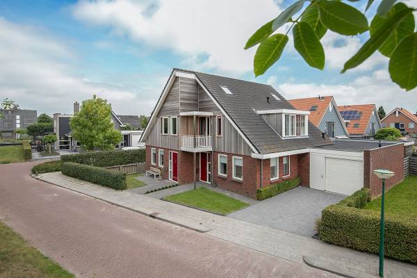 Woning De Jister 28 Heeg