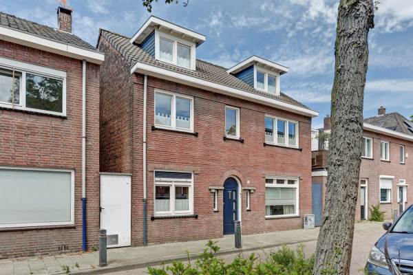 Woning Paus Adriaanstraat 35 Tilburg