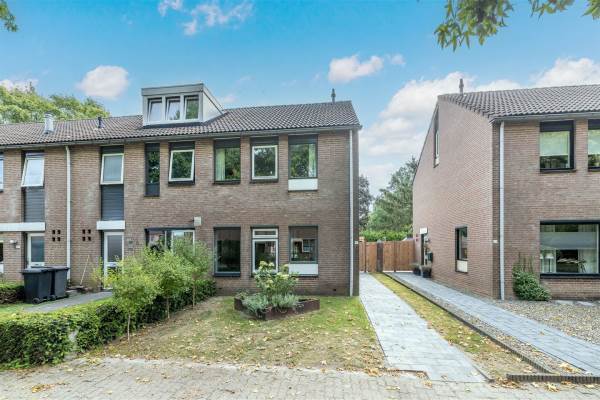 Woning Brakelhof 30 Angeren