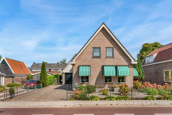 Woning Zuideinde 19 Oostzaan